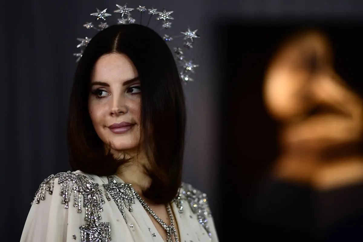 Lana Del Ray announced as final headliner for BST Hyde Park Festival ...